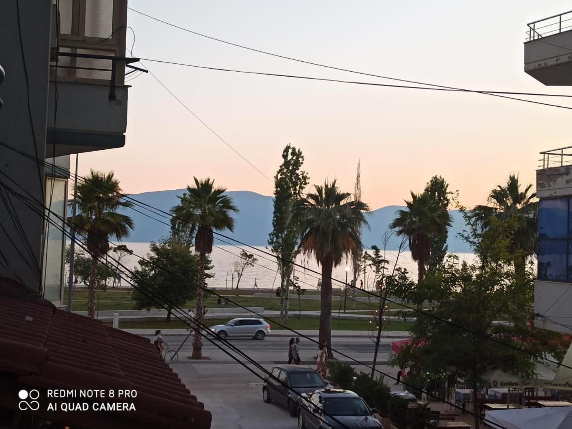 Vivi La Tua Vacanza Con L'Appartamento 1 Di Ervin! Enjoy Your Holiday With Ervin'S Apartment 1! Vlore Ngoại thất bức ảnh