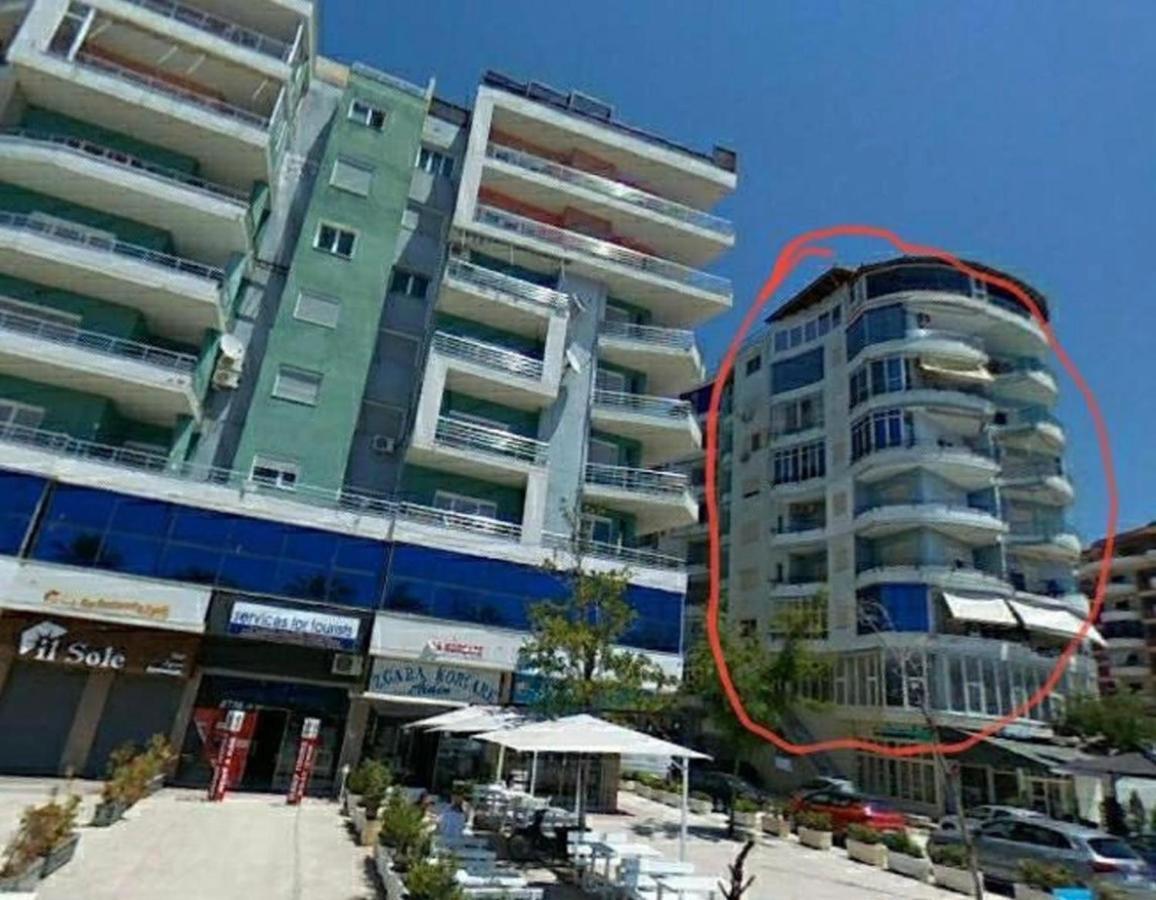 Vivi La Tua Vacanza Con L'Appartamento 1 Di Ervin! Enjoy Your Holiday With Ervin'S Apartment 1! Vlore Ngoại thất bức ảnh