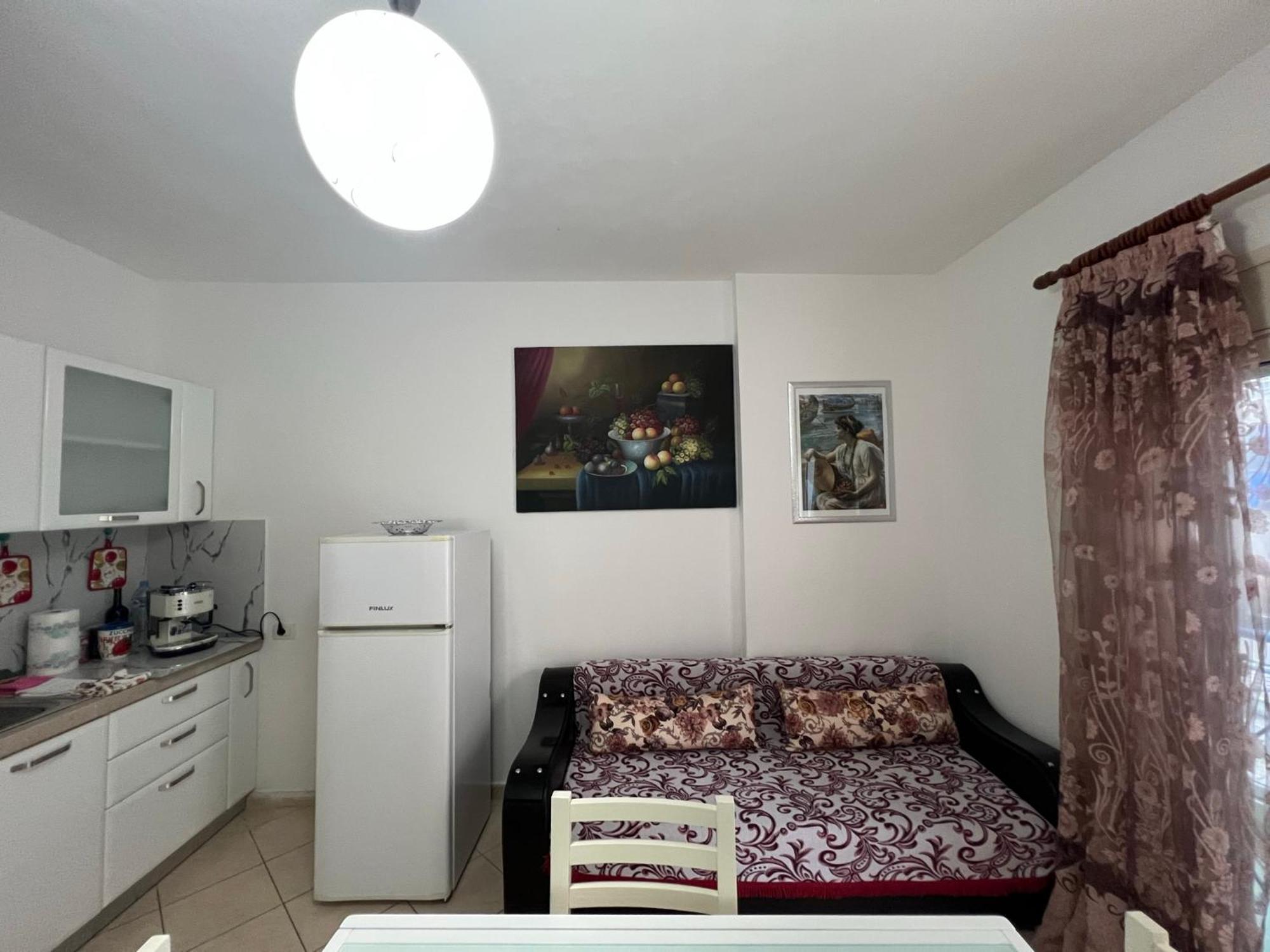 Vivi La Tua Vacanza Con L'Appartamento 1 Di Ervin! Enjoy Your Holiday With Ervin'S Apartment 1! Vlore Ngoại thất bức ảnh